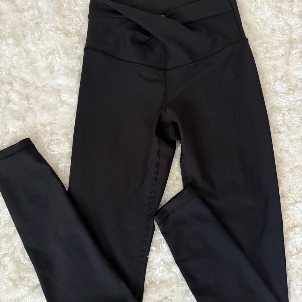 Old Navy Active Black Extra High-Rise Leggings